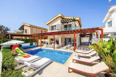 Image de Protaras Artisan Seafront Villa 6