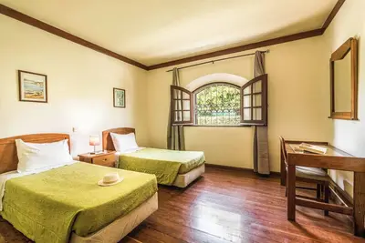 Image de Villa Fontainha - Quatre Chambres Villa, Couchages 8