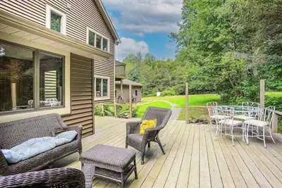 Image de Wooded Retreat on 5 Acres: 6 Mi to Edinboro Lake!