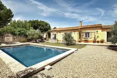 Image de Maison avec piscine privée