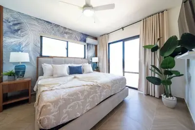 Jacuzzi • Brand New • Luxury in Every Corner.