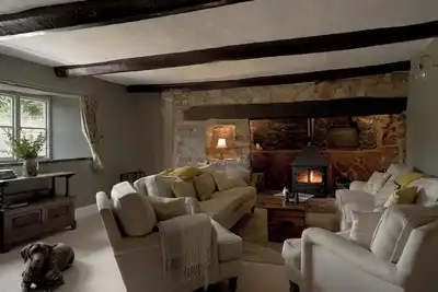 Image de Holwell Farmhouse, pet friendly, with hot tub in Bampton, Devon