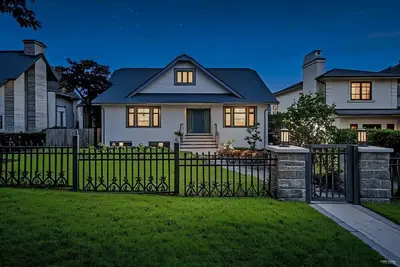 Image de Peaceful 2 Bedroom 2 Baths Oasis in Shaughnessy