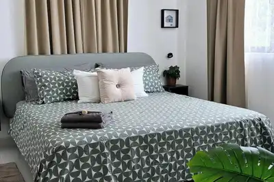 Image de Énergie Continue • 2c 2b • Clim WiFi • Sécurité 24h • Idéal pour longs séjours🌿