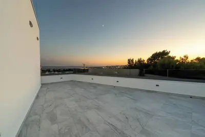 Image de The Millionare Boulder Hideout