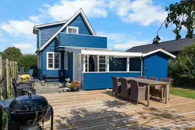 Image de \"Gorica\" - 150m from the sea by Interhome