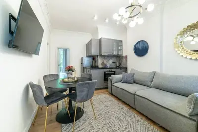 Image de France touch, 10min. to Knez M. , with P extra 12e