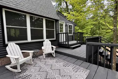 Image de Private Chalet, 3 Queen beds on Trails in Voyager