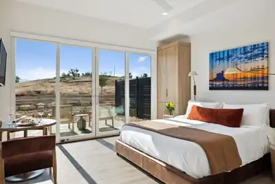 Image de Modern Chalet w/ Stunning Mountain Views