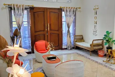 Image de Kaswari Home-entire cozy home, close to Aston, Psc, Sleko & famous attractions.