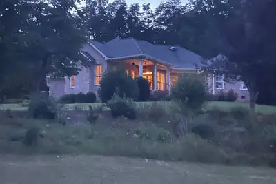 Image de 4-bedroom golf course home minutes from Tryon International Equestrian Center!