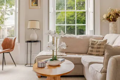 Image de Stylish 5-Bed Townhouse in Prime Leamington Spa