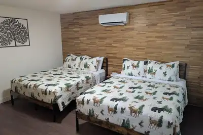 Image de South of the Border Vt Room 8