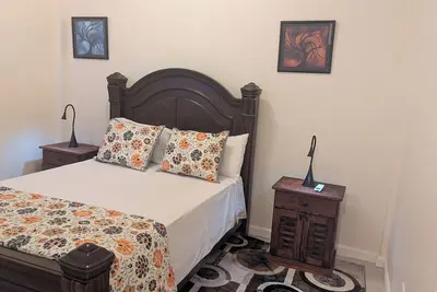 Image de Tranquil 3-bedroom house with Ac in Saint John's