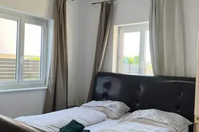 Image de Gorgeous Room in Shared Villa w/ Free Parking