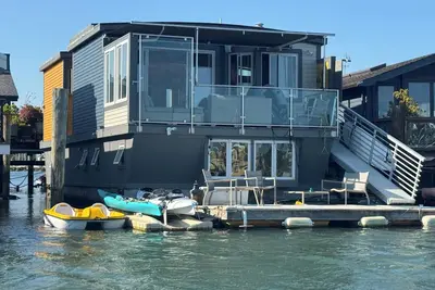 Image de Sausalito Luxury Floating Home
