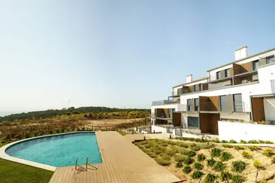 Image de Bright & Stylish Retreat by the Sea Near Ericeira