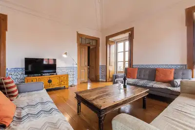 Image de Nouveau : Magnifique appartement avec vue imprenable sur la ville et cathédrale