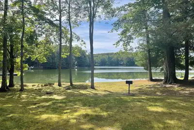 Image de Lakefront Townhome: Near Golf Course & Scenic Views