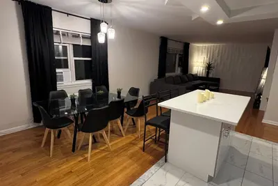 Image de 3br Near Nyc Sleeps 10 Metro North & MTA30min city