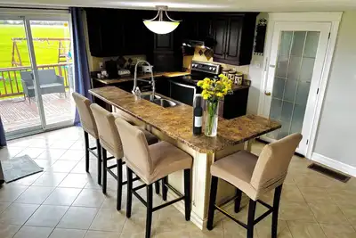 Image de Beach Lovers Dreams : Close to sand and amenities