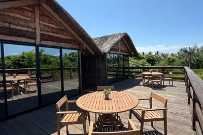 Image de Surf Cabin Oceanfront – Celestino Gazca