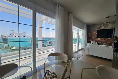 Image de Luxury penthouse Monarca Ii overlooking the Charco de San Gines and the Marina