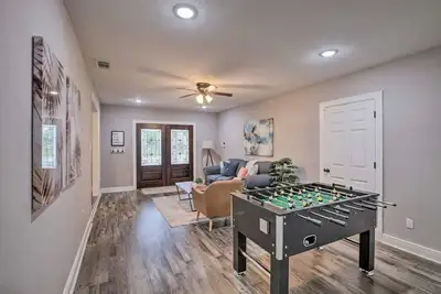 Image de 6br – 3221 Sq Ft w/ Game Room, Near Everything
