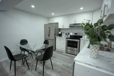 Image de 2 Bd Retreat Near Airport- Perfect for long stays