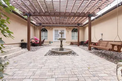 Image de Country Oasis in the City