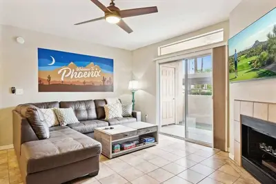 Image de Tapatio Cliffs Condo: 1st Floor, 3 Heated Pools