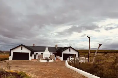 Image de Hermanus - The Winefarm Villa on Escape Wine Farm