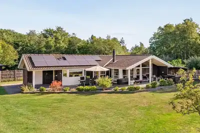 Image de \"Arisa\" - 300m from the sea by Interhome