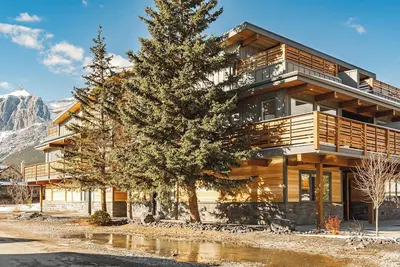 Image de Aurora Lite - Brand new suite with private entrance