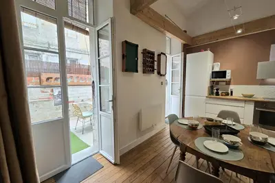 Image de Cocon urbain avec terrasse privée au centre ville