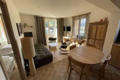 Image de 2ème étage, balcon, parking, télévision, 47m², Morzine