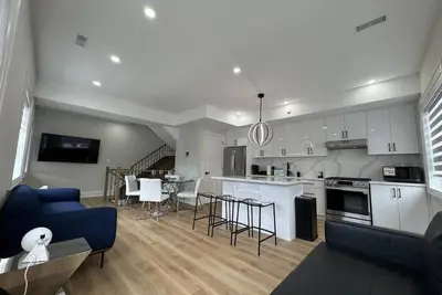 Image de Mins from Toronto Downtown Uft Exhibition Place