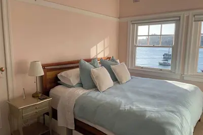 Manly Eastern Hill Art Deco sea front property