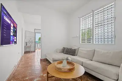 Image de The House of Juliet | Modern Three-Bedroom Getaway