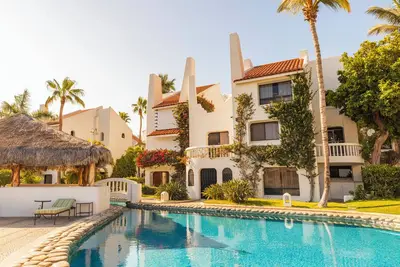 Image de Tranquil & spacious Baja gem in hotel zone. Convenient location; 1k/2q beds