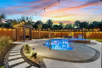 Image de Og Paradise - Private Pool & Hot Tub - Luxe Oasis