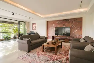 Image de Hi-end 3-bedroom apartment with Lakeview, Ac, fitness room in Hanoi
