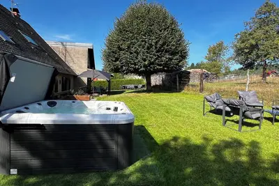 Image de Nouvelle Maison! La Buissonnière, 12 à 14 pers avec Spa, à 45min de Strasbourg.