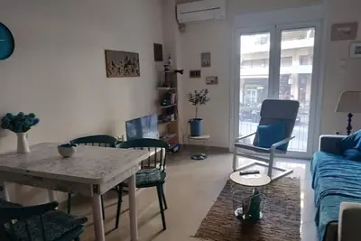 Image de 2-room-flat with perfect kitchen in Pagkrati/Vyronas