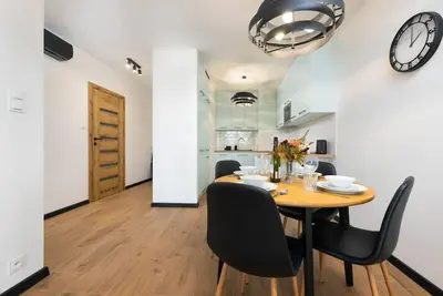 Image de Poznan Towarowa - A/C & Parking - by Rentujemy