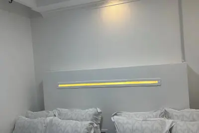 Image de Modern 3br in Kilimani | 4 Beds, Walk to Malls & Minutes from Cbd