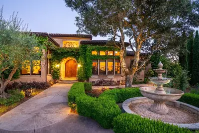 Image de Villa Amarosa by Beaux Maison