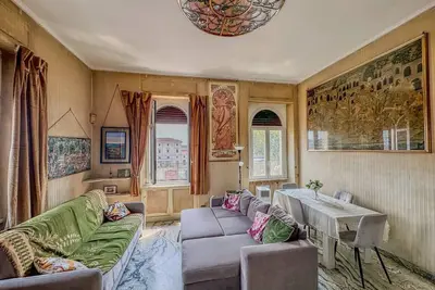 Image de Perfectly located in the heart of Rome, transportation right outside your door