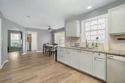 Image de Fabulous 3-bedroom house with Ac in Austell