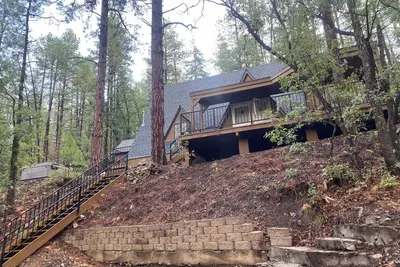 Image de Forest Cabin Hot Tub Groom Creek